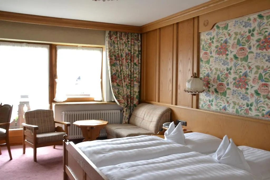 Hotel Gasthof Adler Oberstdorf 3*,